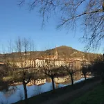 La Bergerie En Bord D'aveyron 아파트 *